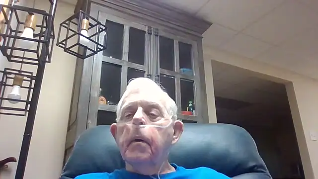 Snapshot of bootlegmanz chatting on 05/01/26, 09:41 bootlegmanz online show from 05/01/26, 09:41