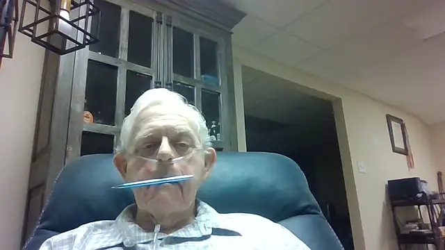 Snapshot of bootlegmanz chatting on 07/07/26, 12:53 bootlegmanz online show from 07/07/26, 12:53