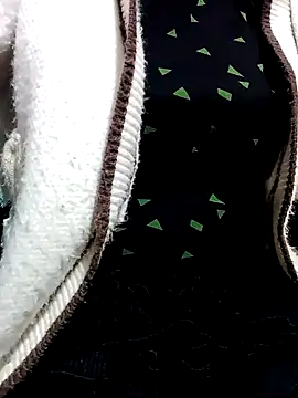 Snapshot of Tuo8702 chatting on 03/08/25, 03:45 Tuo8702 online show from 03/08/25, 03:45