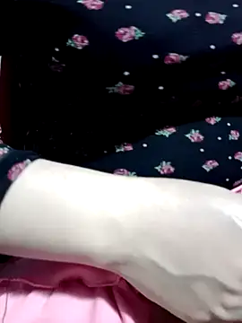 Snapshot of Tuo8702 chatting on 03/16/25, 09:05 Tuo8702 online show from 03/16/25, 09:05