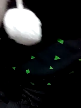 Snapshot of Tuo8702 chatting on 03/20/25, 08:40 Tuo8702 online show from 03/20/25, 08:40