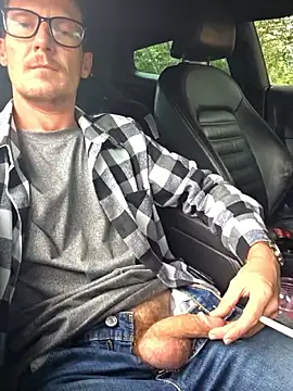 Snapshot of TheSouthernKing chatting on 03/12/26, 10:32 TheSouthernKing online show from 03/12/26, 10:32