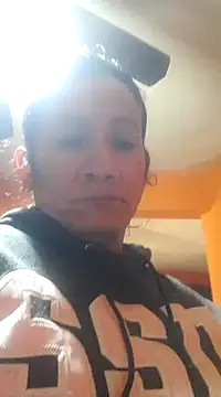 miicheele32 online show from 02/01/25, 05:26