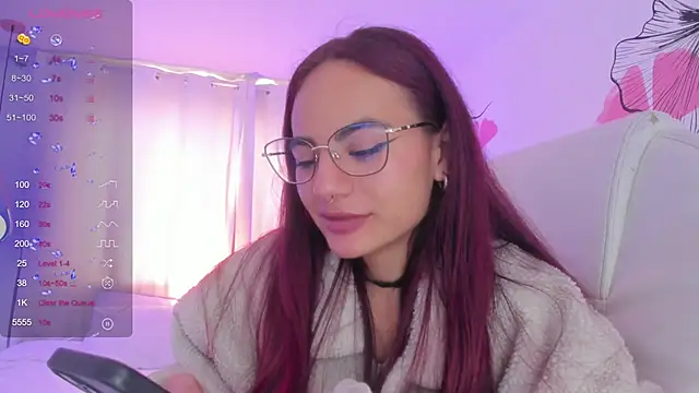 Snapshot of sophiecherry_ chatting on 01/06/25, 09:11 sophiecherry online show from 01/06/25, 09:11