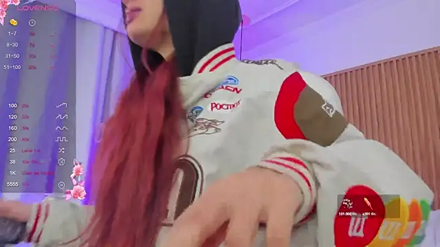 Snapshot of sophiecherry_ chatting on 02/24/25, 04:27 sophiecherry online show from 02/24/25, 04:27