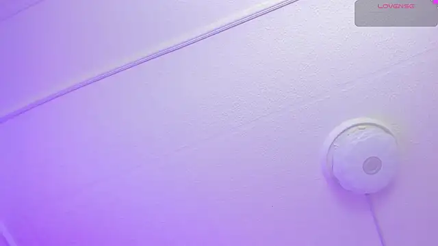 Snapshot of sophiecherry_ chatting on 03/11/25, 08:41 sophiecherry online show from 03/11/25, 08:41