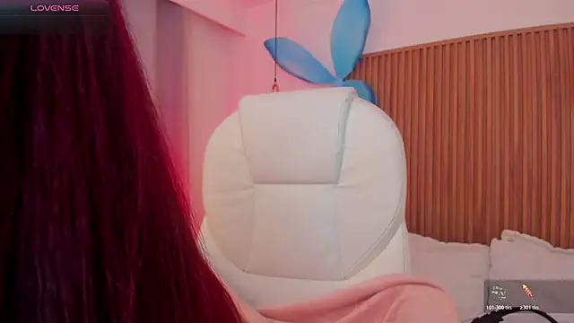 Snapshot of sophiecherry_ chatting on 11/04/25, 09:58 sophiecherry online show from 11/04/25, 09:58