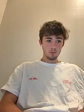 Snapshot of TheBestbrando88 chatting on 11/07/25, 04:01 TheBestbrando88 online show from 11/07/25, 04:01