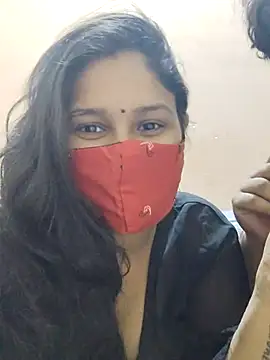 Snapshot of IND_COUPLE1 chatting on 12/08/24, 04:18 IND COUPLE1 online show from 12/08/24, 04:18