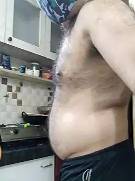 Snapshot of IND_COUPLE1 chatting on 12/15/24, 03:31 IND COUPLE1 online show from 12/15/24, 03:31