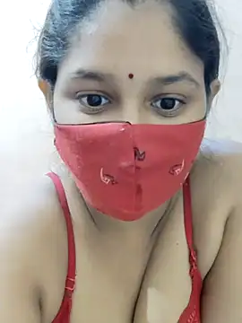 Snapshot of IND_COUPLE1 chatting on 12/18/24, 06:25 IND COUPLE1 online show from 12/18/24, 06:25