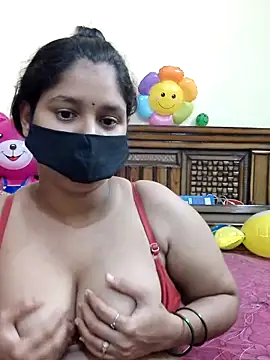 Snapshot of IND_COUPLE1 chatting on 03/01/25, 05:16 IND COUPLE1 online show from 03/01/25, 05:16