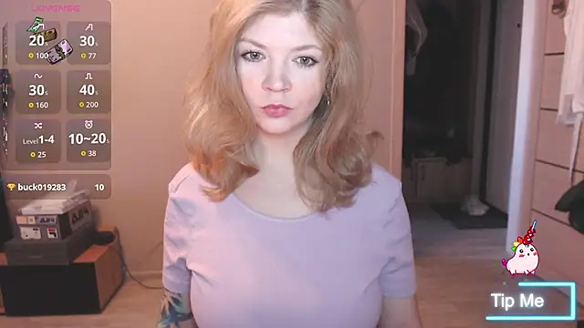 Snapshot of Brience chatting on 04/17/26, 01:41 Brience online show from 04/17/26, 01:41