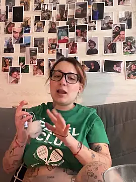 Hawitxui online show from 03/22/26, 07:34