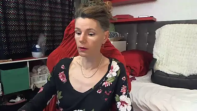 kellyterapy online show from 02/15/25, 12:37