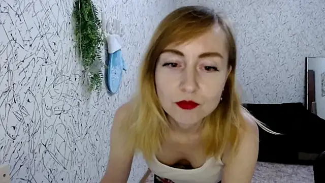 Athena Richards online show from 11/28/25, 04:53