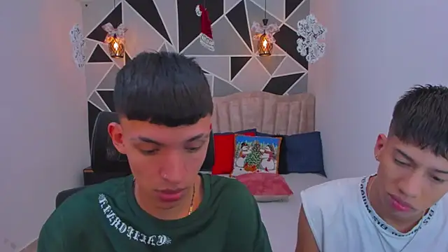 Juan Nd Steven online show from 12/17/25, 05:02