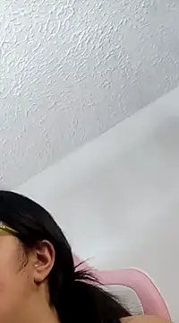 Snapshot of _Angelinaandrade_ chatting on 02/06/25, 10:10  Angelinaandrade  online show from 02/06/25, 10:10