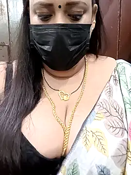 Snapshot of ashikaa_r chatting on 01/07/25, 09:03 ashikaa r online show from 01/07/25, 09:03