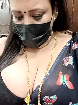 Snapshot of ashikaa_r chatting on 02/21/25, 05:09 ashikaa r online show from 02/21/25, 05:09