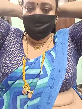 Snapshot of ashikaa_r chatting on 07/02/26, 06:14 ashikaa r online show from 07/02/26, 06:14