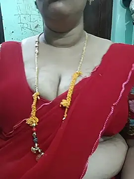 Snapshot of ashikaa_r chatting on 07/28/26, 07:39 ashikaa r online show from 07/28/26, 07:39