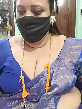 Snapshot of ashikaa_r chatting on 08/02/26, 03:21 ashikaa r online show from 08/02/26, 03:21