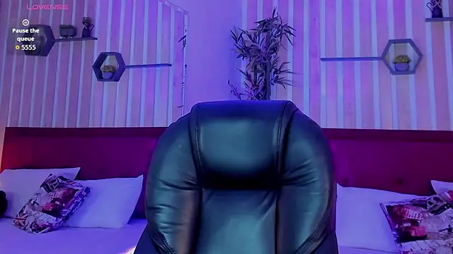 miah connor online show from 03/03/26, 07:42