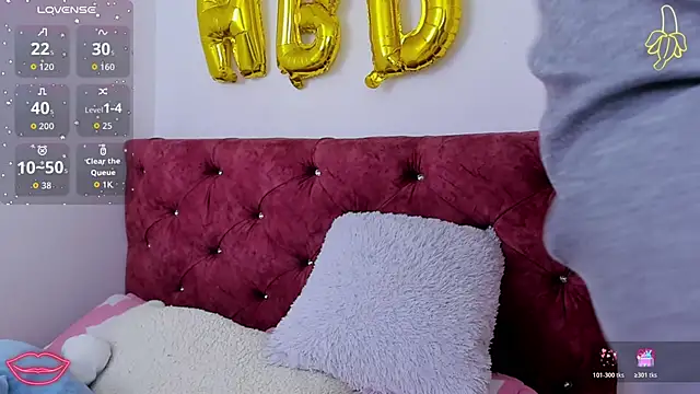 skyhotgirll online show from 04/03/26, 07:56