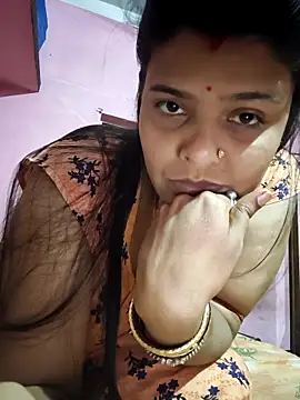 Hot Pakhi online show from 11/13/25, 04:50