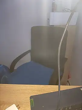 Snapshot of luisa16xxx chatting on 04/01/26, 07:33 luisa16xxx online show from 04/01/26, 07:33