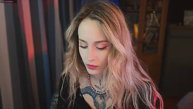 Snapshot of aviva_faith chatting on 03/18/26, 06:55 aviva faith online show from 03/18/26, 06:55