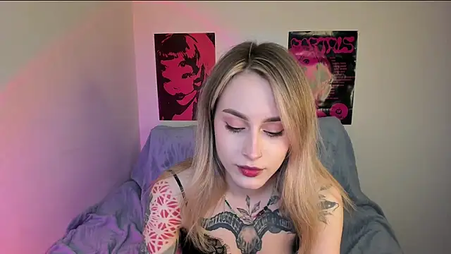 Snapshot of aviva_faith chatting on 04/16/26, 07:36 aviva faith online show from 04/16/26, 07:36