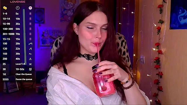 Snapshot of Jenna_Sativa chatting on 04/18/26, 01:26 Jenna Sativa online show from 04/18/26, 01:26