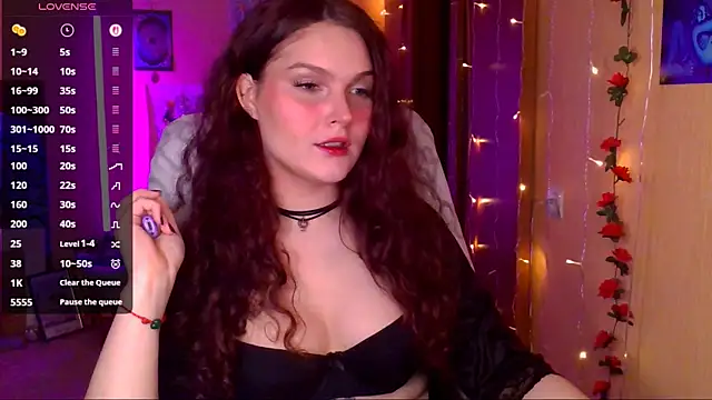 Snapshot of Jenna_Sativa chatting on 04/19/26, 02:05 Jenna Sativa online show from 04/19/26, 02:05
