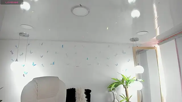  Antonnela  online show from 03/24/26, 02:44