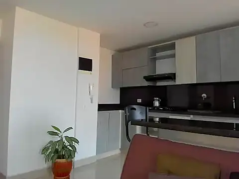 Snapshot of Alexander_Martines chatting on 11/29/25, 09:40 Alexander Martines online show from 11/29/25, 09:40