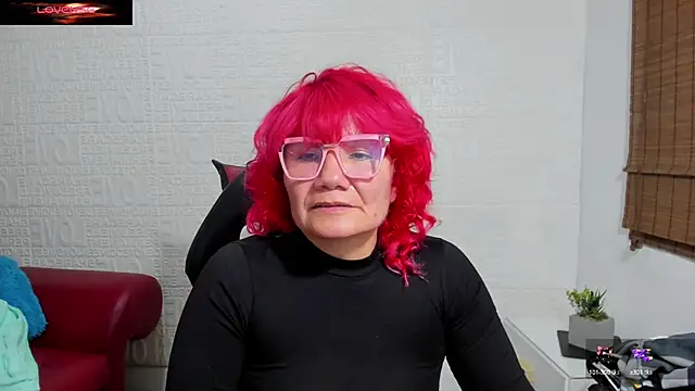 Salomeediaz  online show from 02/12/25, 12:05