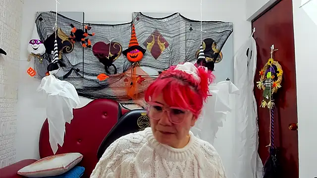 Salomeediaz  online show from 10/16/25, 09:05