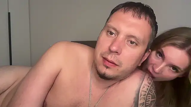 Snapshot of KesandAlex chatting on 06/12/26, 01:54 KesandAlex online show from 06/12/26, 01:54