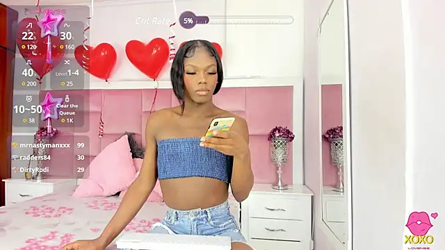 Snapshot of DaphneLloyd chatting on 02/11/25, 07:38 DaphneLloyd online show from 02/11/25, 07:38