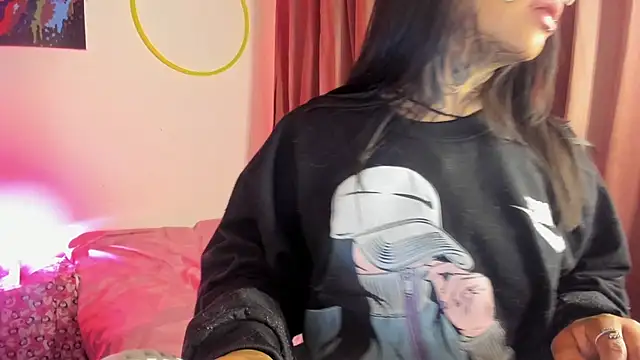 Snapshot of nicole_volkov chatting on 01/28/25, 03:36 nicole volkov online show from 01/28/25, 03:36