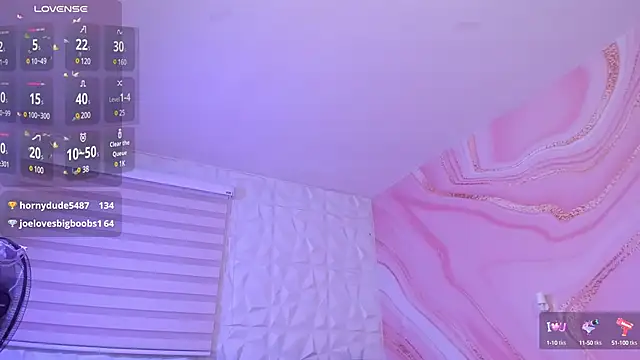 SaraaMills online show from 01/11/25, 11:02