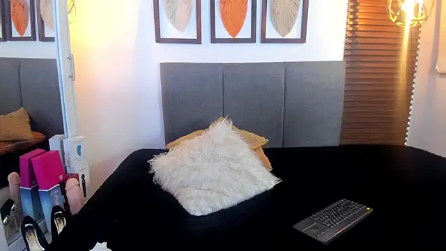 Snapshot of Scarleth_swann chatting on 10/09/25, 11:41 Scarleth swann online show from 10/09/25, 11:41