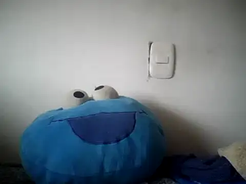 Charlotte cute18 online show from 12/15/24, 04:59