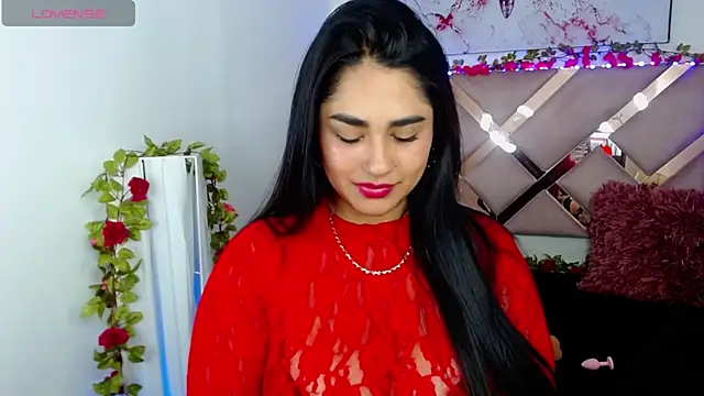 Charlotte cute18 online show from 02/25/25, 07:52