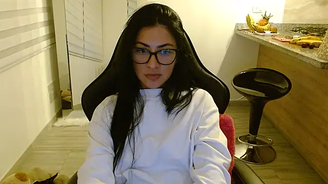 Charlotte cute18 online show from 01/10/26, 04:36