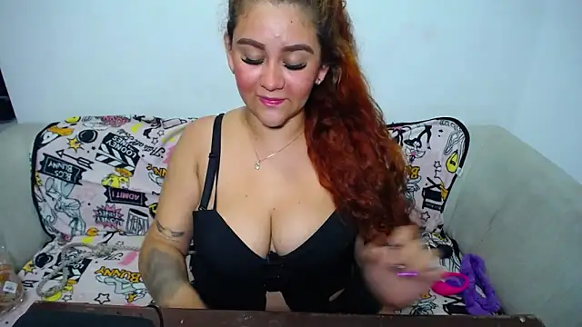 loly bigbooty4u online show from 01/19/25, 04:01