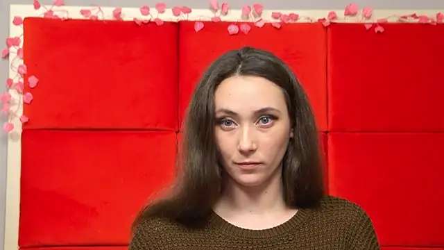 Snapshot of AliceMunro chatting on 02/03/25, 08:46 AliceMunro online show from 02/03/25, 08:46