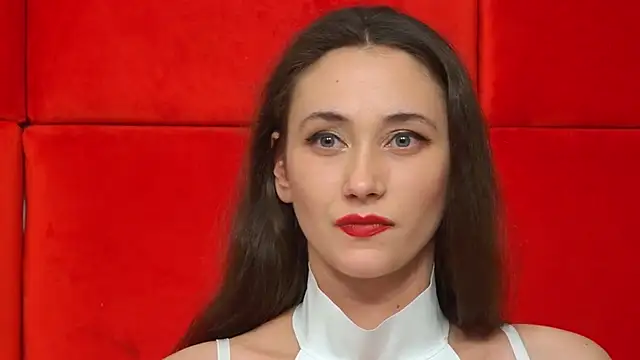 Snapshot of AliceMunro chatting on 02/04/25, 11:59 AliceMunro online show from 02/04/25, 11:59